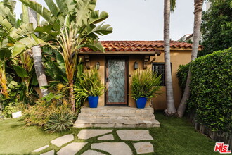 Building Photo - 428 N Harper Ave