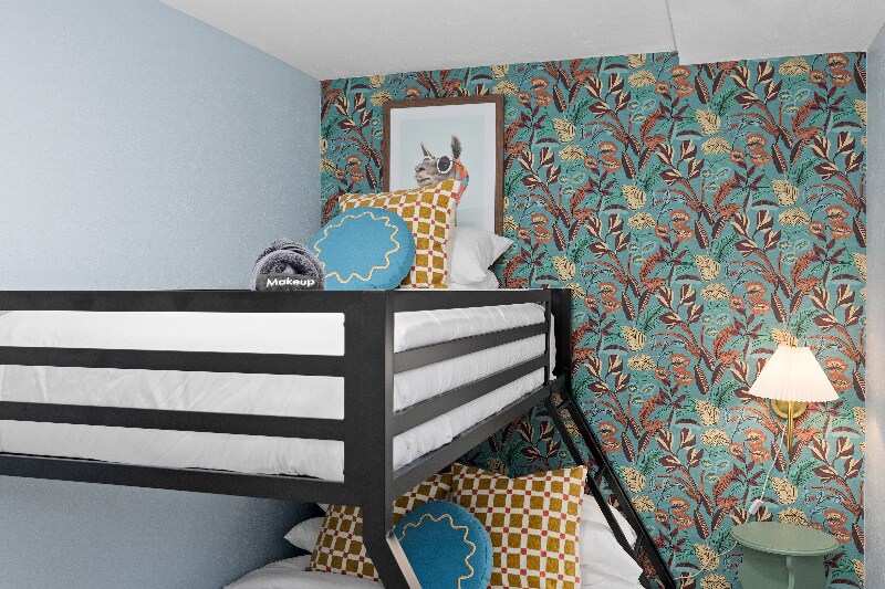 Building Photo - 5831 W 110th Pl