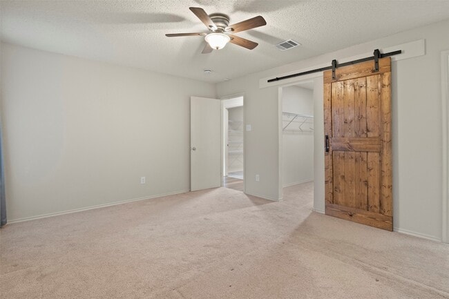 Building Photo - 536 Del Mar Dr