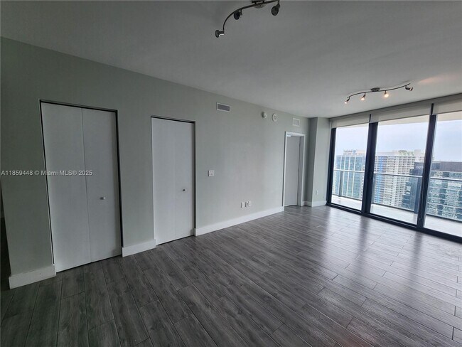 Building Photo - 1300 S Miami Ave