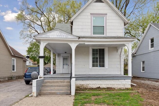 Building Photo - 4039 Vermaas Ave