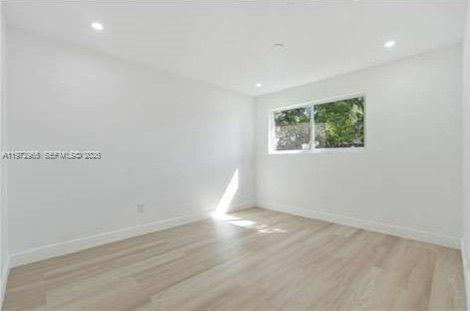 Building Photo - 5701 SW 41st St