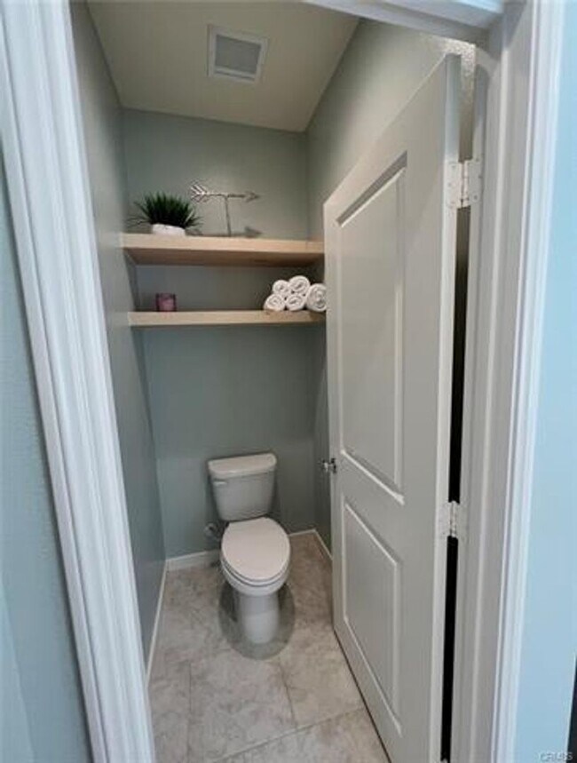 Building Photo - Spencers’s Crossing Home