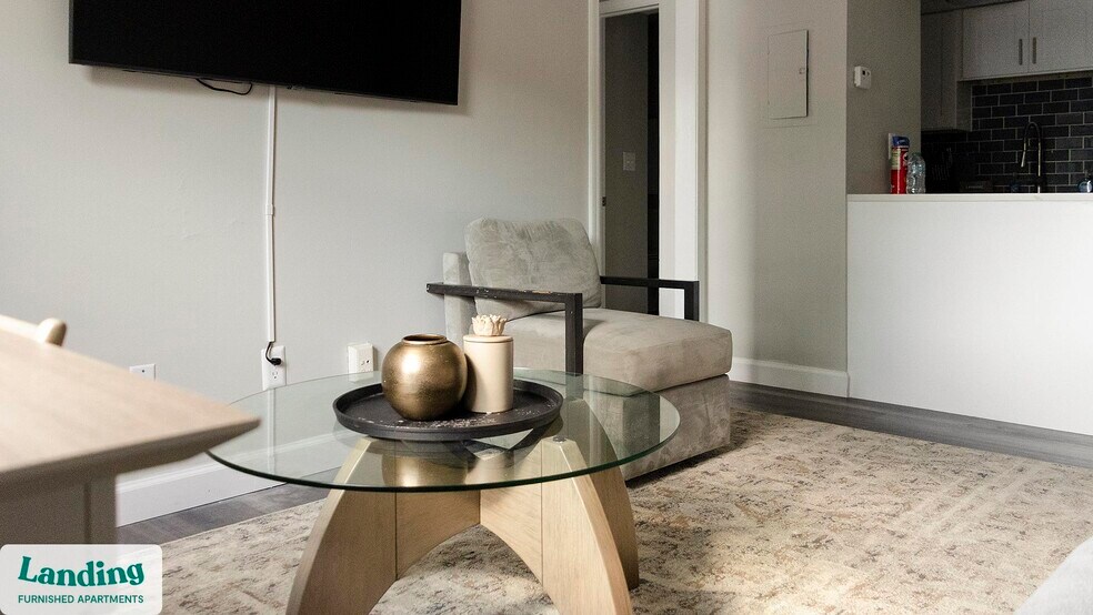 Building Photo - 7601 Carlton Arms Dr