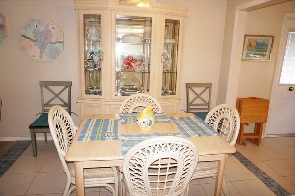 Building Photo - 4158 Tamiami Trl
