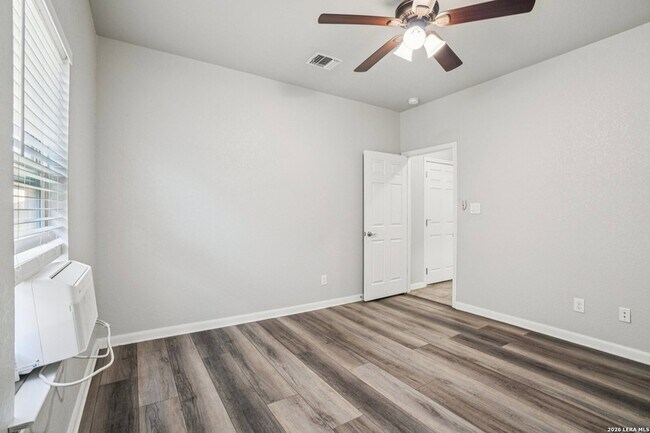 Building Photo - 6413 Von Rosk