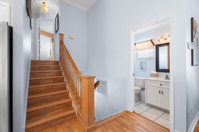 Building Photo - 1142 Nettles Blvd