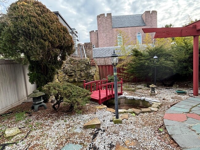 Building Photo - 73 Luchon St