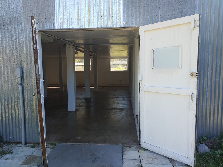 Building Photo - 2235 Indigo Ave