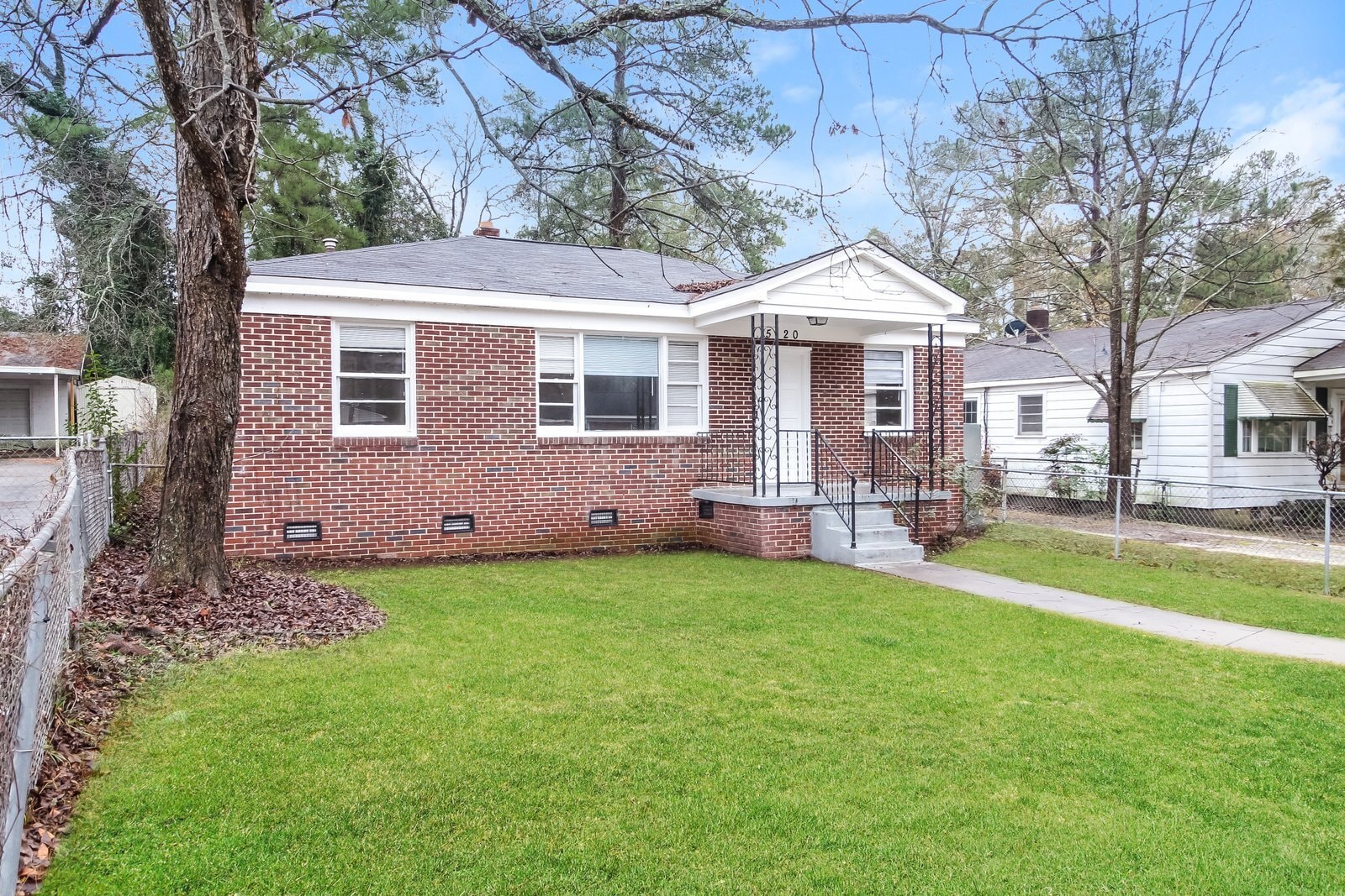 Building Photo - 5120 Floran St