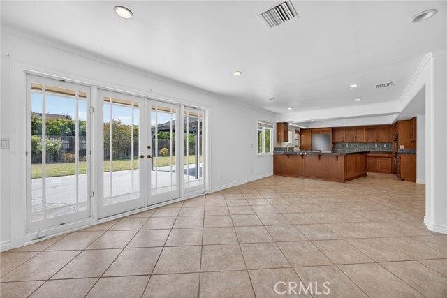Building Photo - 5761 Stradella Rd