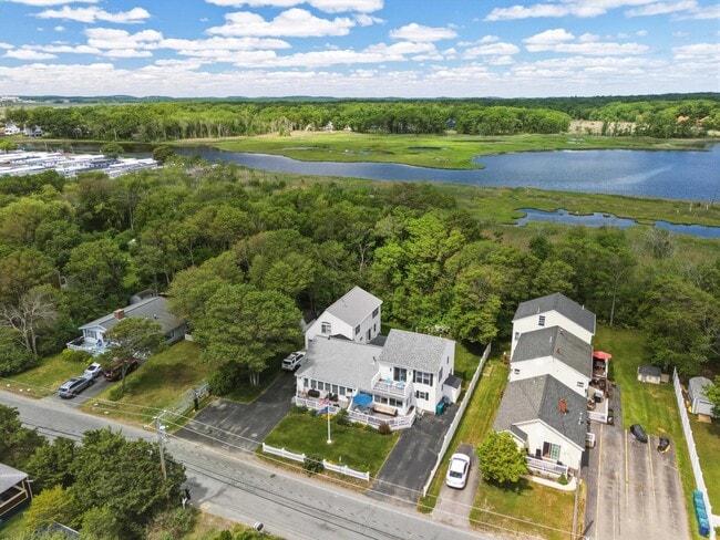 Building Photo - 90 Kings Hwy