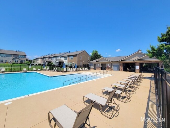 Building Photo - 104 Brier Crossings Loop