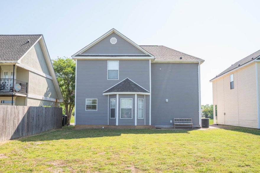 Building Photo - 41 Loch Ln