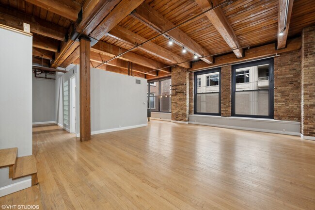 Building Photo - 540 N Lake Shore Dr