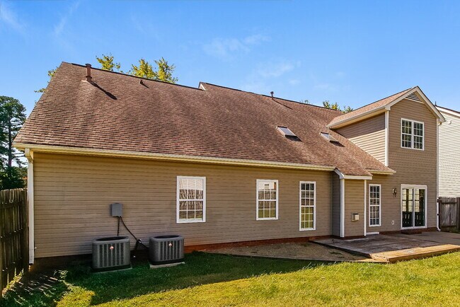 Building Photo - 6926 Sweetfield Dr