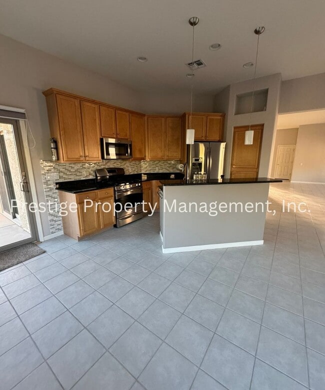 Building Photo - 55+ Community in Heritage Highlands with access to an abundance of luxury community amenities!!