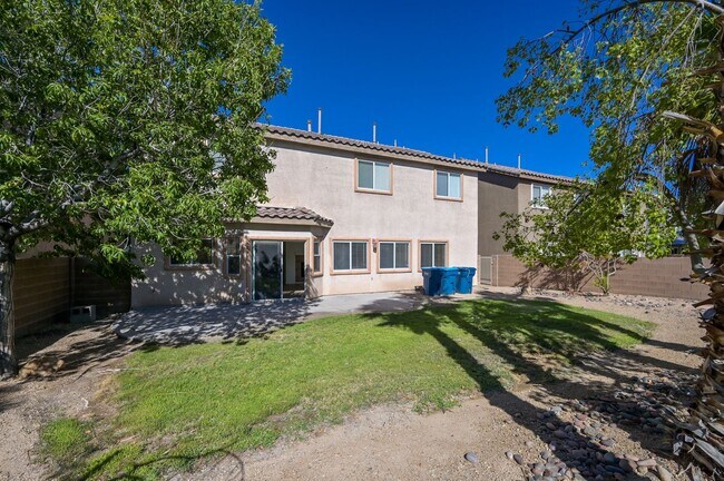 Building Photo - SW!! Southern Highlands!!! 4 Bedrooms!!!  ...