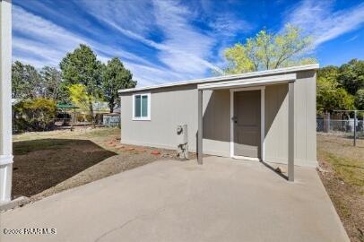 Building Photo - 2885 N Panorama Dr