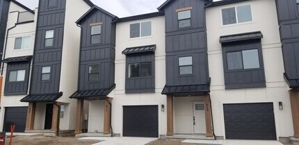 Building Photo - BRAND NEW TOWN HOME READY TO MOVE IN