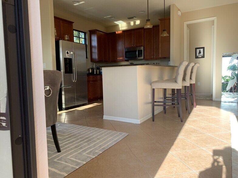 Building Photo - 8997 Cambria Cir