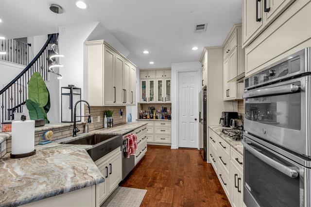 Building Photo - 13389 Spirit Falls Dr