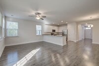 Building Photo - 7821 Montview Rd