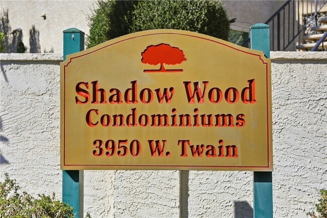 Building Photo - 3683 Lucido Dr