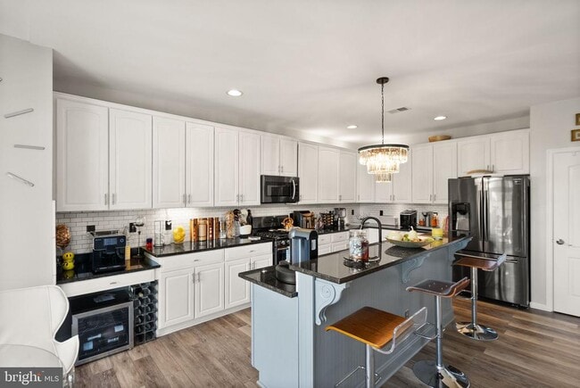 Building Photo - 43272 Baltusrol Terrace