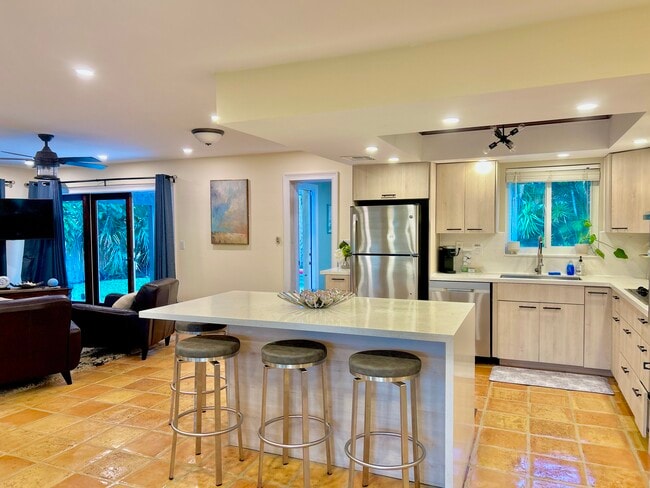 Building Photo - 2169 Imperial Point Dr