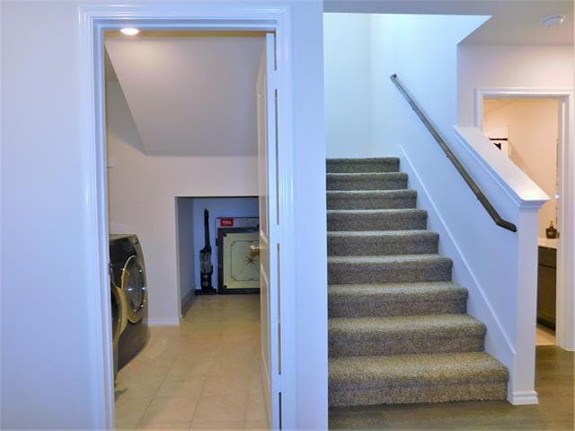 Building Photo - 4025 Huntington Dr