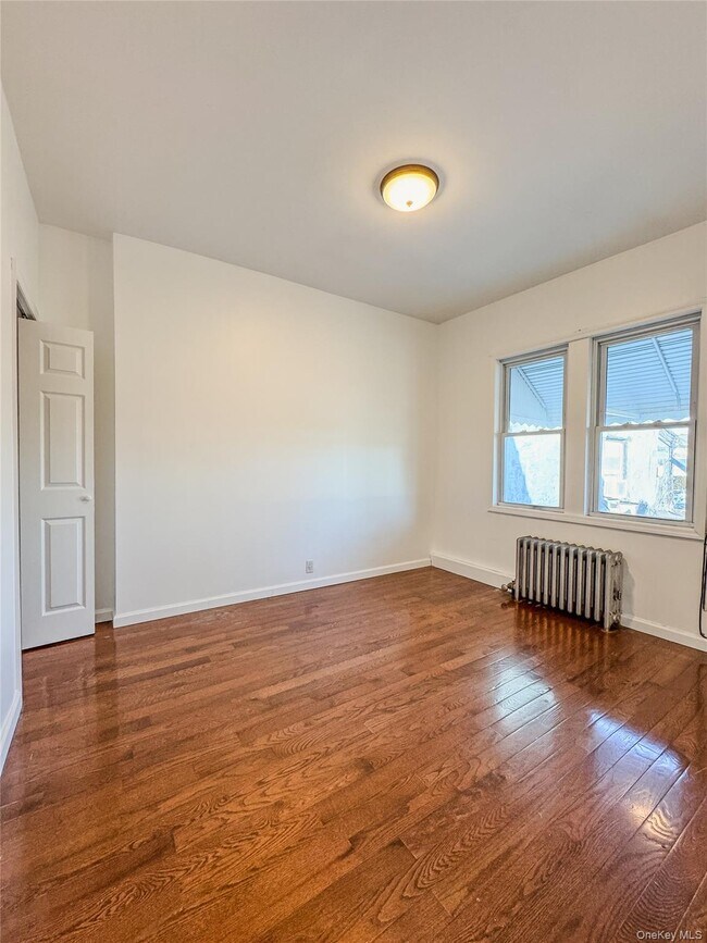 Building Photo - 209-211-211 Main St