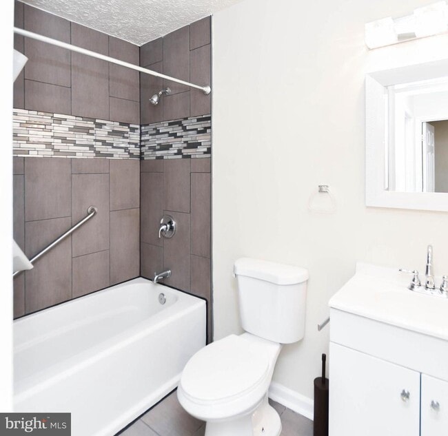 Building Photo - 2115 N Anvil Ln