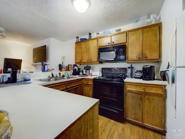 Building Photo - 4111 Speedway-