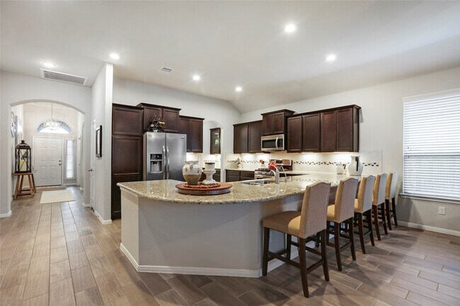 Building Photo - 14141 Isle Royal Ln