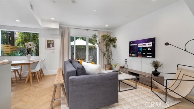 Building Photo - 1347 Seward St