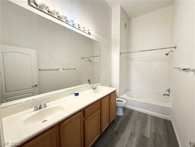 Building Photo - 3320 Cactus Shadow St