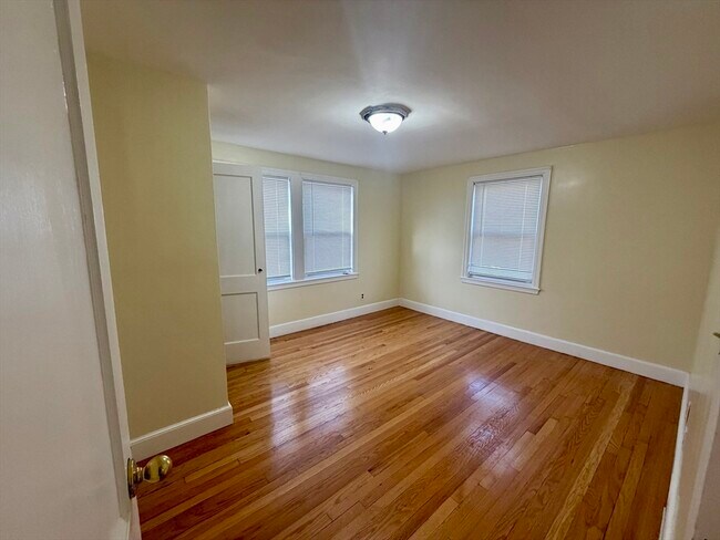 Building Photo - 84 Chittick Rd