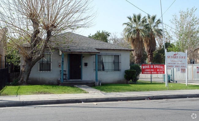 Building Photo - Magnolia at 9th