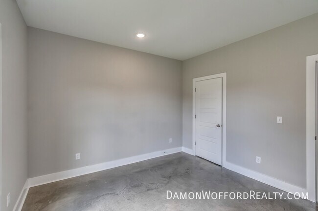 Building Photo - 174 Shelby Mae Cir