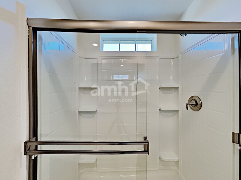 Building Photo - 6113 Wild Lilac Ct