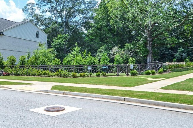 Building Photo - 3963 Enclave Wy