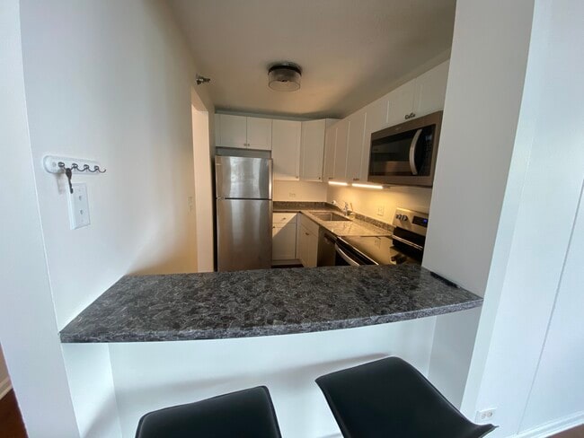 Building Photo - 440 N Wabash Ave