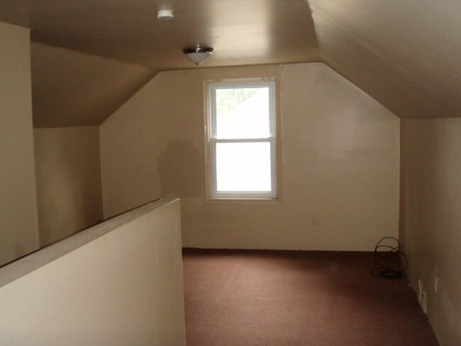 Building Photo - 23104 Brittany Ave