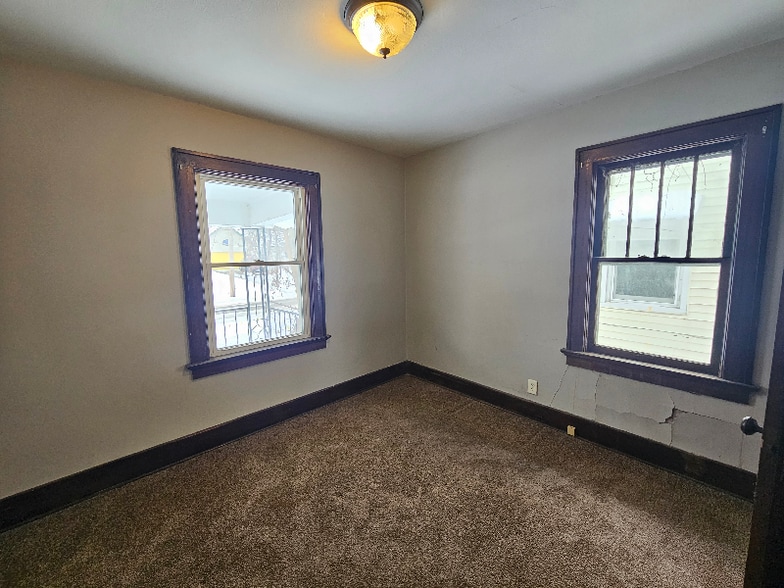 Building Photo - 3409 Holton Ave