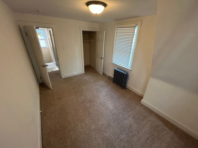 Building Photo - Private 3-Bedroom home in East Hills