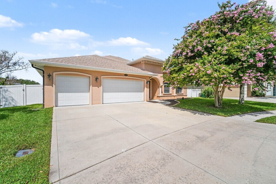 Building Photo - 2934 Tuscarora Ct
