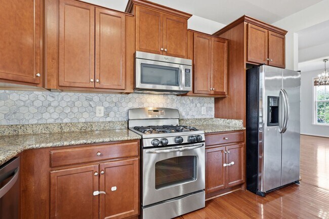 Building Photo - 14982 Gossom Manor Pl