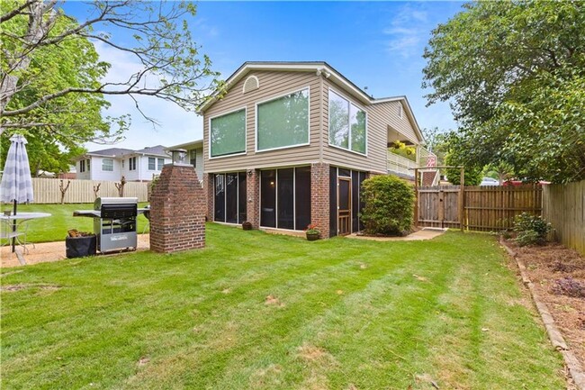 Building Photo - Charming Northside Opelika Home w/ Basement