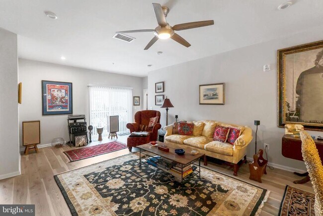 Building Photo - 13210 Petrel St